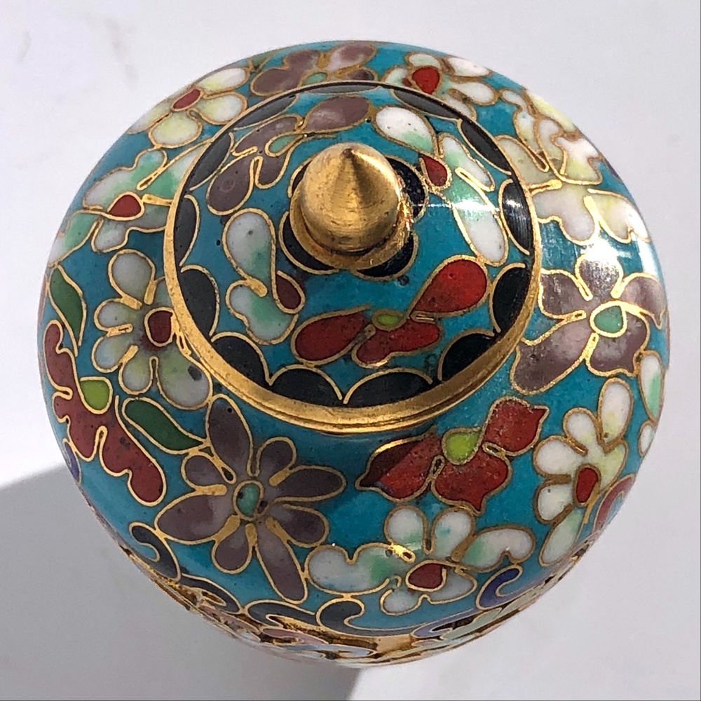 Chinese lotus flower cloisonne ginger jar vase with lid blue gold brass enamel - Picture 6 of 16